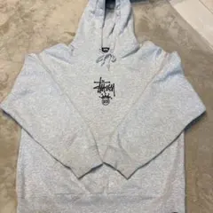 Stussy グレー フード付きパーカー