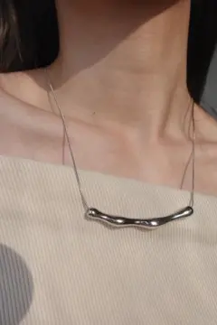 【シルバー1点】 ニュアンスネックレス モード きれいめ バー 人気 新品