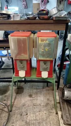 最終値下げ　コスモス　20円ガチャ　２台セット　レトロ　ガチャガチャ筐体 最終値下げ コスモス 20円ガチャ 2台セット レトロ