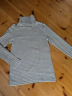 ボーダー タートルネック 長袖 　M〜Ｌ