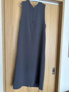 OPAQUE.CLIP ノースリーブＶネックグレーワンピース