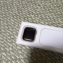 Apple Watch SE ピンク　44mm 本体　GPS