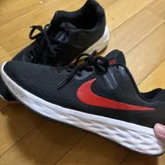 Nike ランニングシューズ ブラック/レッド