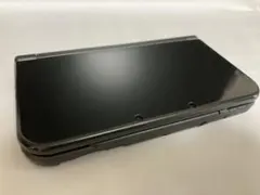 【極美品】New ニンテンドー 3DS LL メタリックブラック アダプター付き