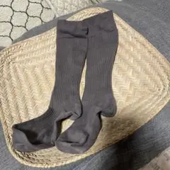 MAEE コンプレッションソックス　チャコールグレー
