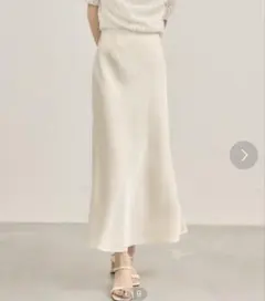 neuna サテンマーメイドスカートのサムネイル
