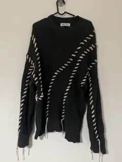 ZARA ブラック 編み込みデザイン セーター