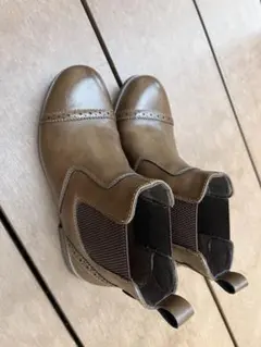 ブラウン サイドゴアブーツ