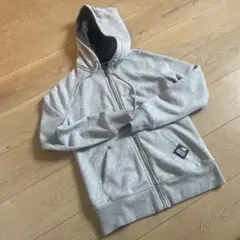 ニューバランス　パーカー　フルジップ