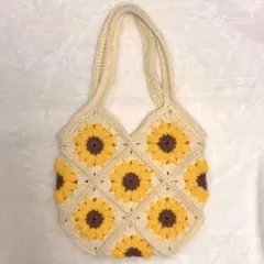 ハンドメイド かぎ編みファスナーポーチ モチーフ編み グラニー