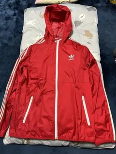 adidas アディダス G34219 ナイロンジャケット 赤 3本ライン - メルカリ