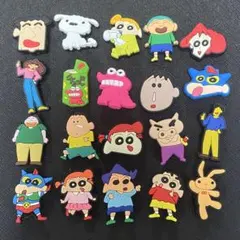クレヨンしんちゃん　クロックスジビッツ　サンダルアクセサリー