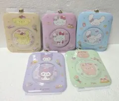 サンリオ　　缶バッチ＆ホルダーセット