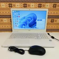 極上品！美品！テレワーク可能！富士通！新型Win11搭載！動 画編集 極上品！美品！テレワーク可能！富士通！新型Win11搭載！動 画編集