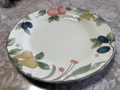 イタリア製のお皿2枚セット（花柄デザイン）アンティーク - メルカリ