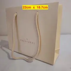 Item thumbnail for item e5aeaaf9-fb4f-413d-b2b3-602da09fe92d