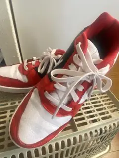 ナイキ　NIKE エバノン ロー プレミアム EBERNON LOW PRM