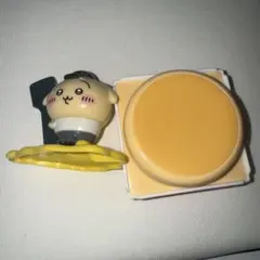 ちいかわ　うさぎのプチパンケーキケース　ハッピーセット　マクドナルド