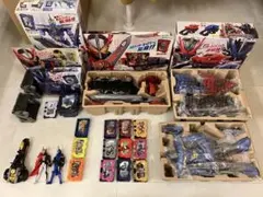 仮面ライダーセイバー 聖剣ソードライバー ドラゴニックブースター フィギュア 他