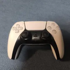 DualSense ワイヤレスコントローラー ホワイト/ブラック　ジャンク
