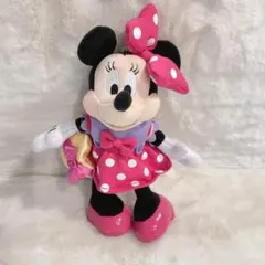 ディズニーリゾート　トゥーンタウン　ミニー　ぬいぐるみバッジ　バースデー　誕生日