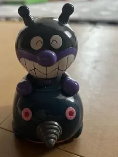 バイキンマンとダダンダン