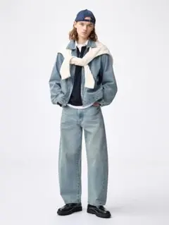 GU バレルレッグジーンズ　32インチ　81.5 cm