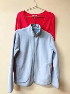UNIQLOライトブルーフリースジャケットとピンクロングカーディガンセット