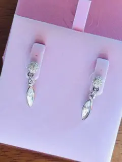 スワロフスキー Swarovski イヤリングのサムネイル