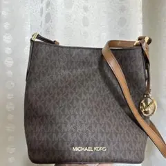 MICHAEL KORS ショルダーバッグ MKロゴ 今だけ値下げ‼️