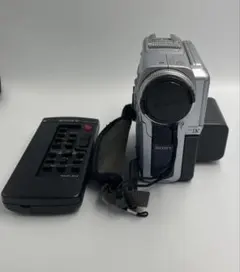 【バッグ付き】 ソニー Sony DCR PC9 Amazon | SONY DCR-PC9 デジタルビデオカメラレコーダー miniDV