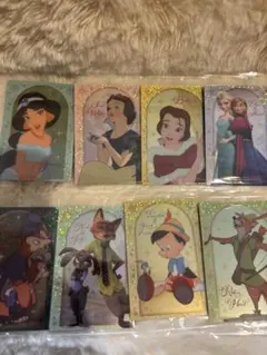 ディズニー　ウェハースカード8枚セット