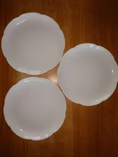 山崎春のパンまつり景品　ホワイトプレート3枚セット