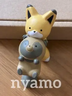 【フィギュア】PUTTITO タヌキとキツネ ミニフィギュア 新品未使用のサムネイル