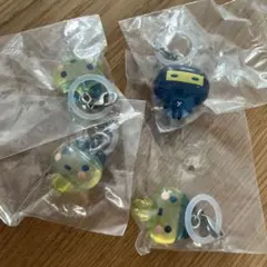 たまごっち　めじるしアクセサリー　4つセット