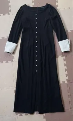 ジルスチュアート　ネイビーパールボタン付き　ワンピース　0