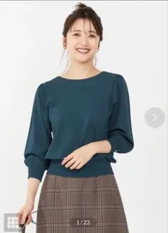 美品　ダークグリーン バルーンスリーブ ニット