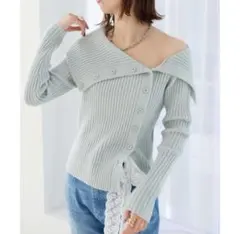 ビッグカラーボタンオフショルニット