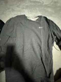 NIKE トレーナーのサムネイル