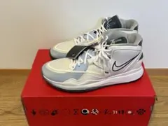 【新品未使用】ナイキ カイリーアービング シグネイチャーモデル 27.5cm