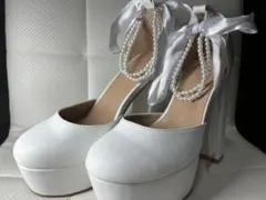 ブライダルシューズ　 ホワイトパール付きリボンヒール