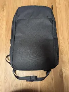 Nordace リュック　ビジネスバッグ　大容量　USB