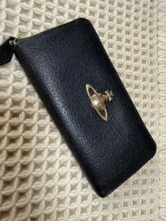 ブラックレザー長財布 ジッパー式