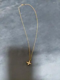 K18パール付きクロスネックレス