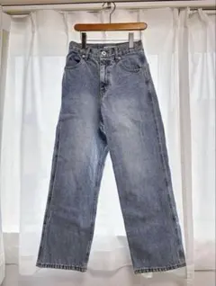 ライトブルー ストレートデニム ディスコート