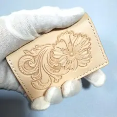 カードケース　レザーカービング　ハンドメイド　二つ折り　アンティックなし