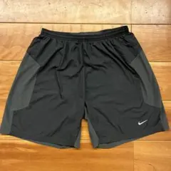 ナイキ　NIKE ランニングショーツ　L