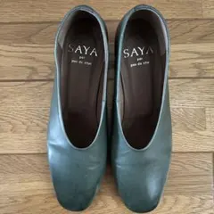 ブラック パンプス