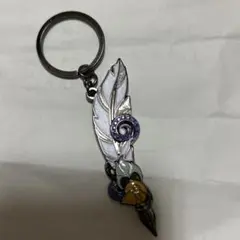 ディズニーストア　アースラ　羽　キーホルダー