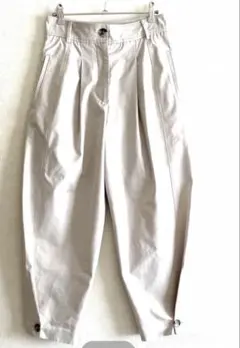 ZARA ザラ ダーツディテールキャロットフィットパンツ